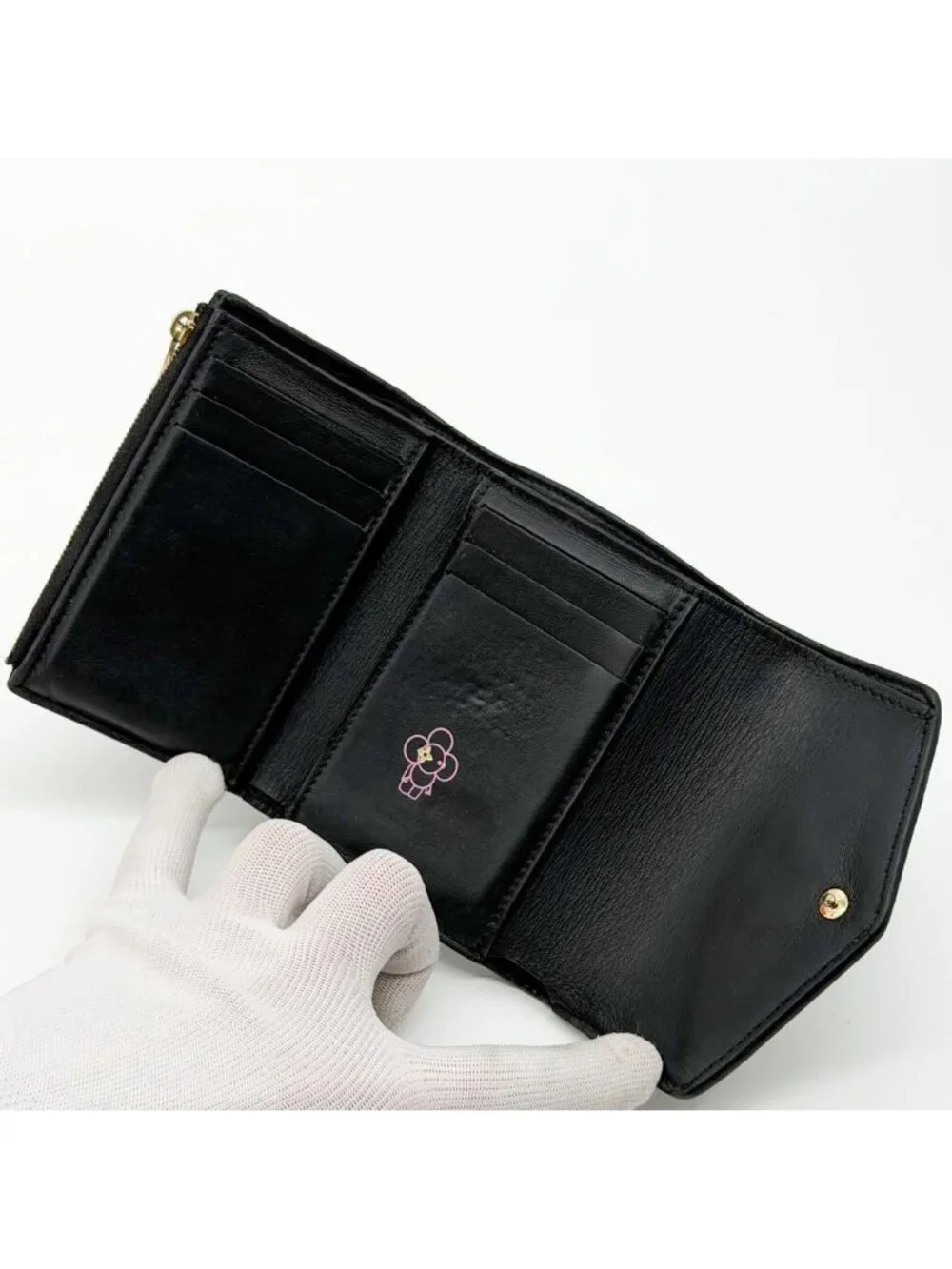 Louis Vuitton Portefeuille Very Compact Monogram Trifold Wallet